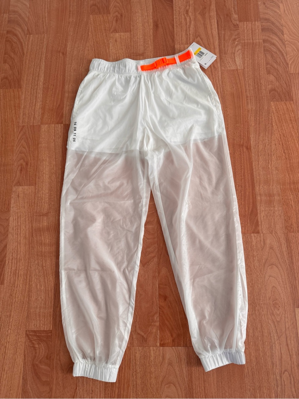 NWT Nike Tech Pack Translucent Woven Joggers White Orange Women’sSmall AV4288-12